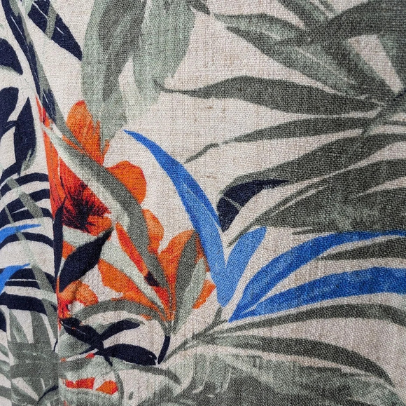 Chico's Tropical Print Linen Blend Short Sleeve Collared Open Neck Top Size L 2 - Picture 4 of 7